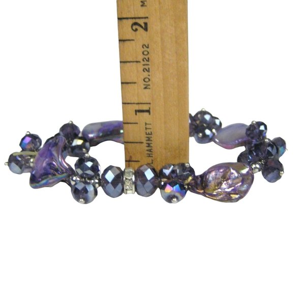 Purple Dyed Mother of Pearl Silvertone Beaded Bracelet Size 9.75 in Stretch - Picture 6 of 6